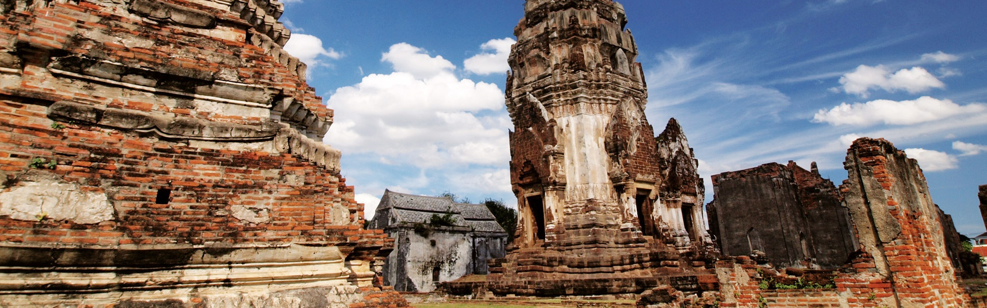 ซ่อมไอโฟน ลพบุรี ด้วยทีมงานผู้เชี่ยวชาญ การันตีคุณภาพ มีประสบการณ์มากกว่า 10 ปี